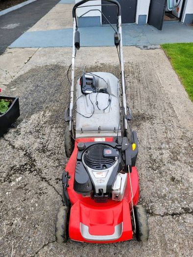 Lawnmower