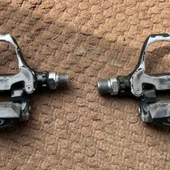 Shimano 105 Pedals