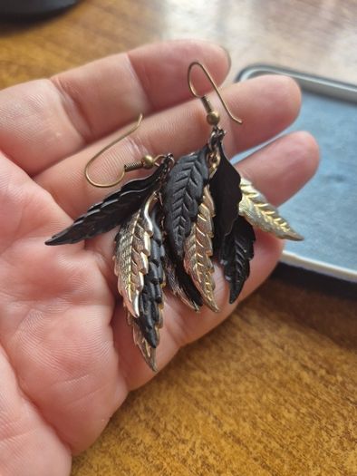 Vintage Light Multileaf Earrings