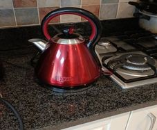 Red kettle