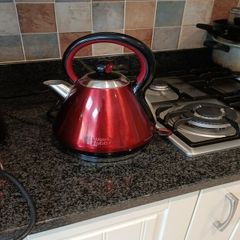 Red kettle