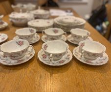 Royal Albert Bone China 'Tranquility' Dinner Set