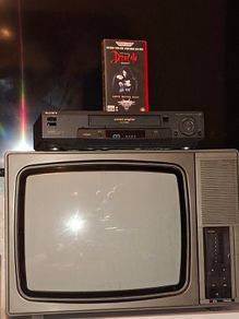 Old 1980s tv and vhs player