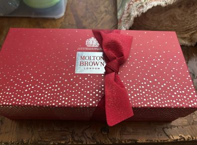 Molton Brown Gift Set
