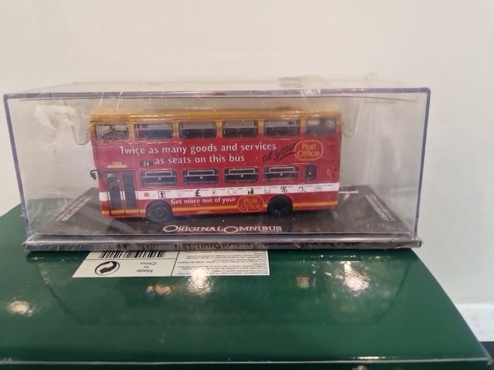 1:76 scale corgi omnibus post office