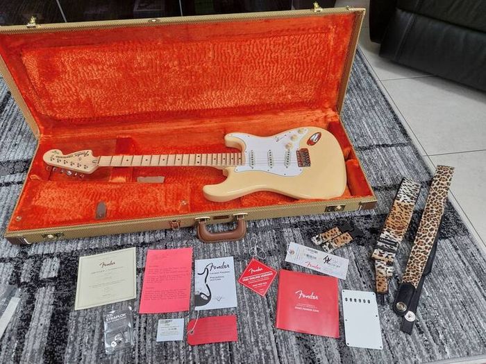 fender YJM US made
