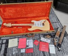 fender YJM US made