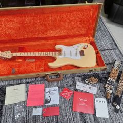 fender stratocaster YJM 2024