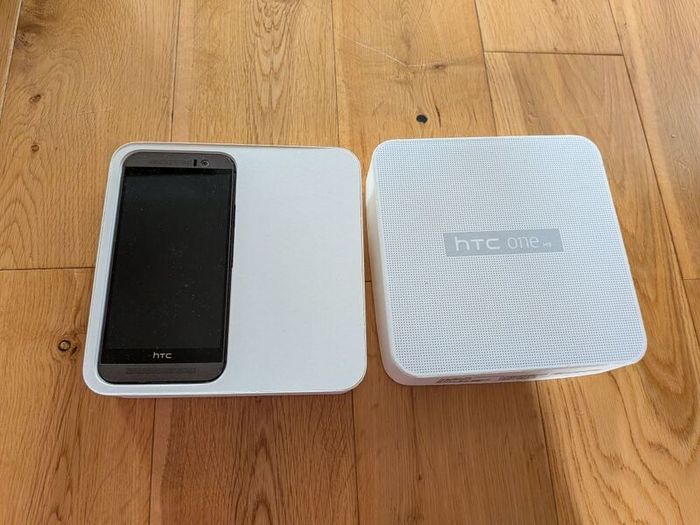 Bulk Lot Of Old Electronics (A fixer upper lot)
