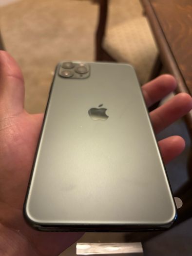 iPhone 11 Pro Max- 64 GB