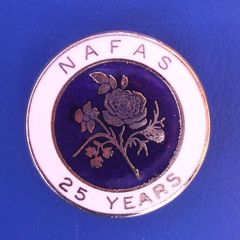 NAFAS - National Association of Flower Arrangement Societies 25th anniversary commemorative badge (1984)