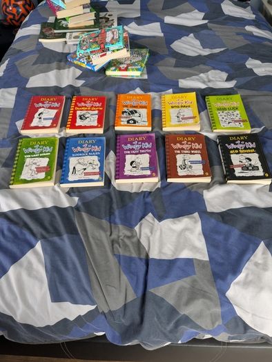 Diary of a wimpy kid 10 books