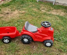 Small tractor amd trailer