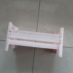 Free baby Annabell dolls cot