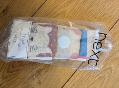 BNWT baby girl's tights 3 pack (6-12)