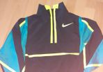 Nike Top Size S (8-9yrs)