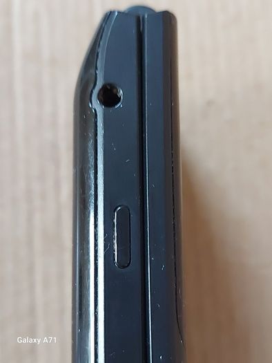NOKIA KaiOS Flip Phone, Model Nokia 2027 Flip, 4GB, KaiOS 2.5.2 in excellent condition