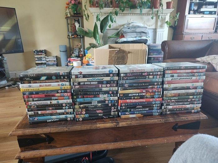 150 Dvds