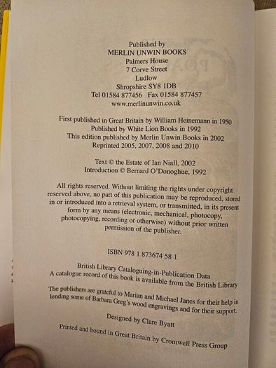 The Poacher's Handbook. By Ian Niall. With Wood Engravings By Barbara Greg. Hardback With Dustjacket In Very Good Condition.  See Photos For Same.