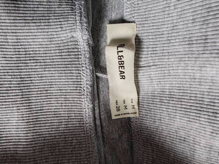 Pull & Bear grey leggings