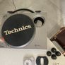 technics Turntable Image 3