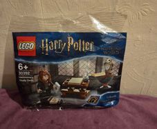 Brand New Lego Harry Potter Hermione's Study Desk