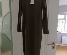 ZARA long sleeve crew neck midi dress - size M/L