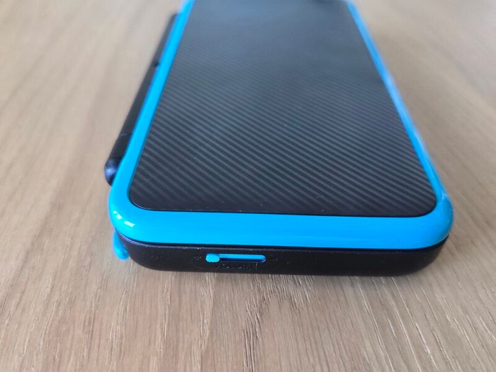 Nintendo New 2DS XL