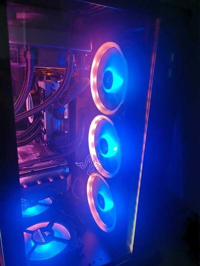 Corsair Fans & RGB huge Bundle, fans LL 120 , fans LL 140, Strips and controllers commander hubs