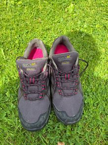 Regatta trail shoes