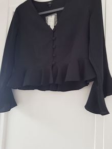 BNWT River Island top