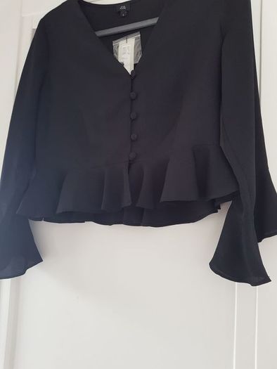 BNWT River Island top