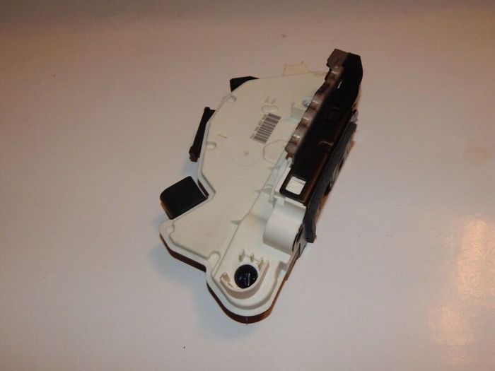 Volkswagen CC / Scirocco / Tiguan door lock