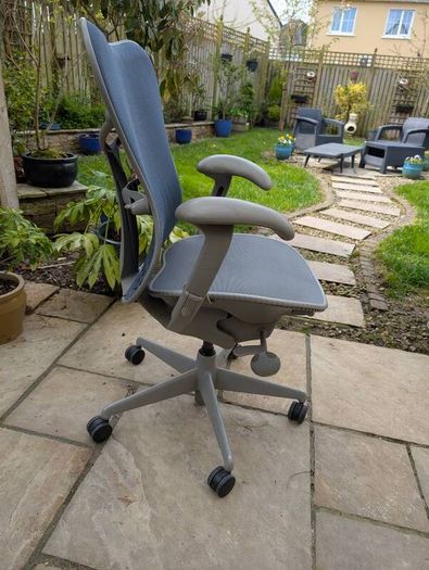 ergonomic office chair