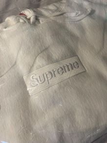 Supreme Box Logo Hoodie FW23 White Size LARGE L