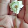 A lovely British vintage bone china brooch. Image 3