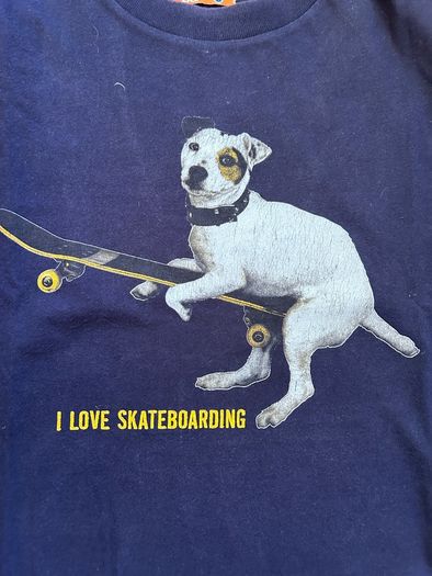 t shirt size large