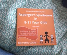 Asperger's Syndrome in 8-11 Year olds by Alis Rowe