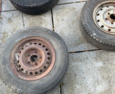 Tyre 195/70