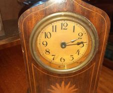 Vintage Mantle Clock