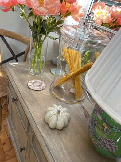 Beautiful Solid Wood Antique French Style Sideboard