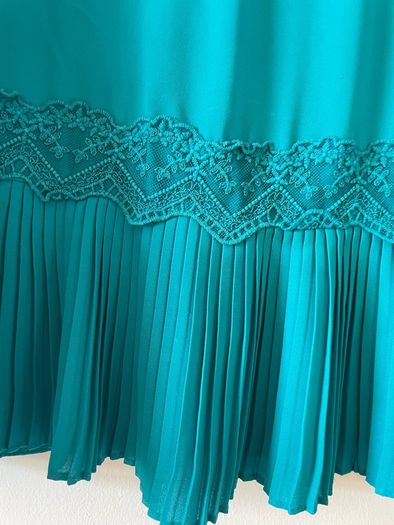 Dunnes Ladies top colour aqua size 14