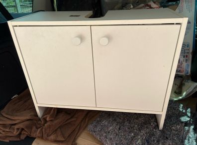 Under sink cabinet