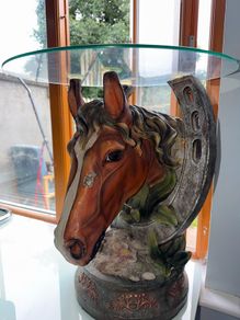 Horse Head Table
