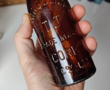 146 - Vintage Thomas Jennings Cork Clear Glass Collectible Decorative Bottle