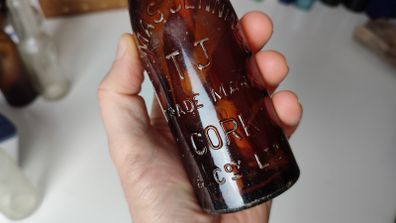 146 - Vintage Thomas Jennings Cork Clear Glass Collectible Decorative Bottle