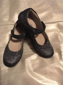 Lea Lelo Shoes, size EU-33, UK-1