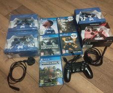 PS4 PRO FULL Bundle Setup 5 Games + 5 Controllers Ready to Go Multiplayer Gaming