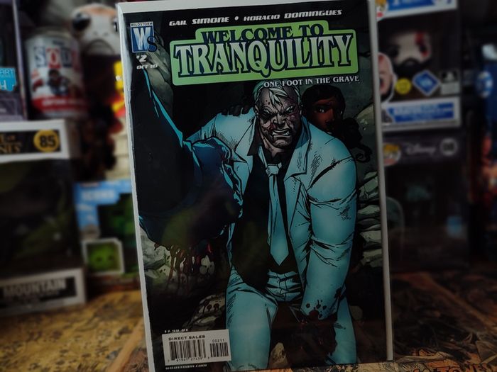 Welcome to Tranquility ! One Foot in the Grave ! First 5 Issues ! 2010 ! by Wildstorm ! DC !