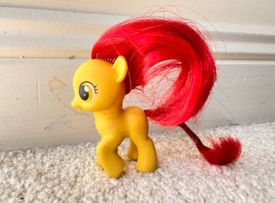 My Little Pony G4 Wedding Flower Fillies Apple Bloom approx. 7 cm. Used Please see photos